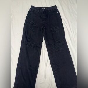 Fashion Nova Black Straight Leg Jeans